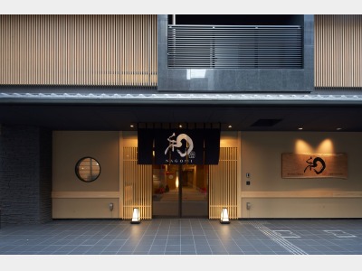 �E�G���i�z�e���@�S�֋��@�a�̊O��