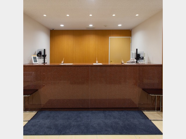 24���ԑ̐��̃t�����g�@�C���[�W