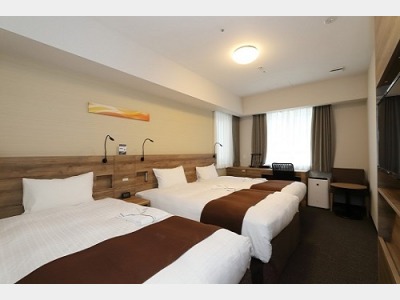 トリプルルーム