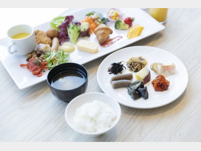 朝食ビュッフェ