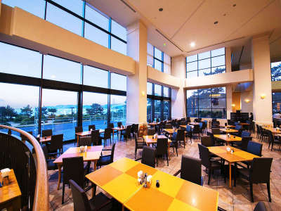 朝食会場レストラン