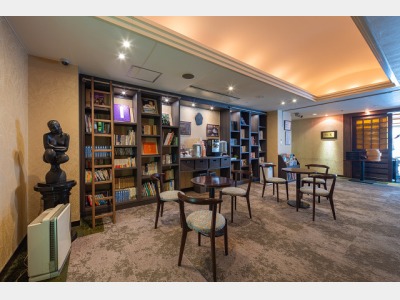 ライブラリーコーナー