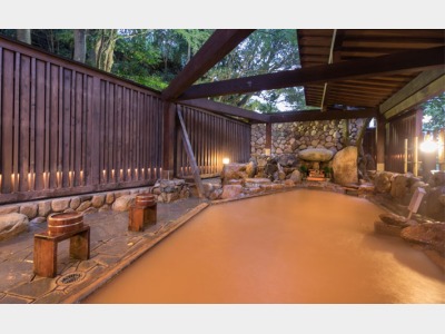 男性露天風呂（イメージ）