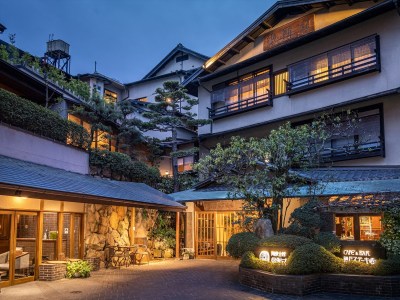 陶泉御所坊　外観