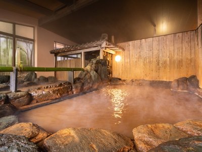 ＜温泉大浴場・金郷泉＞