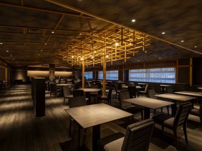 レストラン（2025年8月リニューアル）