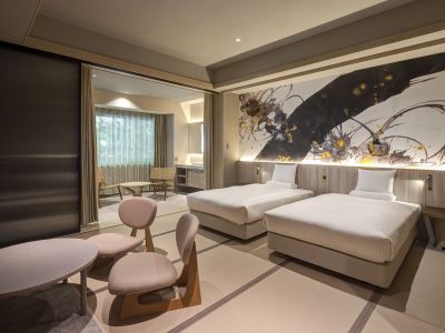 【金泉半露天風呂付】プレミアム和洋室（4名定員)