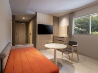 �R���t�H�[�g�c�C���i�V�����[�u�[�X�t�j