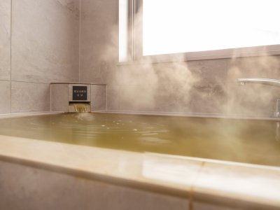 【金泉半露天風呂付】プレミアム和洋室