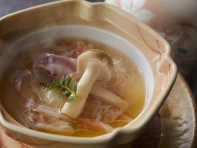 【季節の会席】冬(2025年12月～2026年2月) 蓋物 季節の玉締め蟹身餡掛け