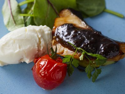 【土地の恵み会席】冬(2025年12月～2026年2月)焼物 白身魚幽庵焼き、酒かすチーズ