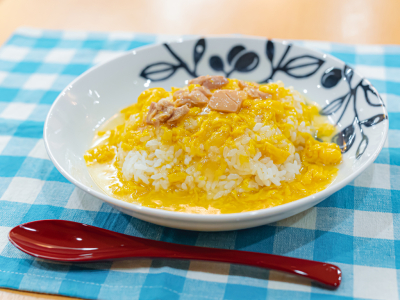 朝食メニュー（親子丼）