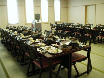 イステーブル式で宴会