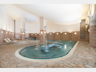 スパ＆フィットネス「リストーロ」屋内プール