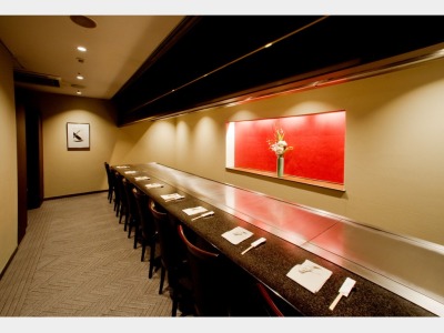 鉄板焼きレストラン