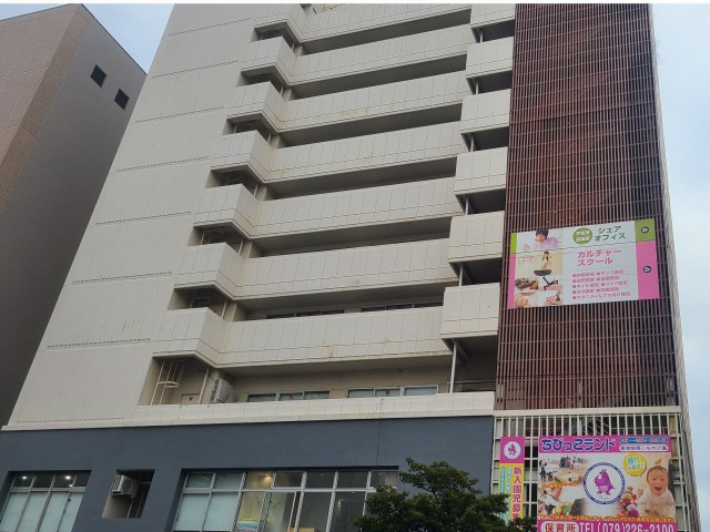 ホテルクラウンヒルズ姫路 外観