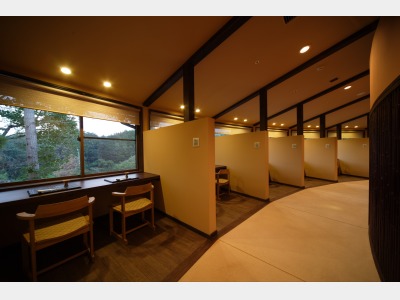 レストラン　イメージ