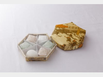 赤穂銘菓「塩味饅頭」