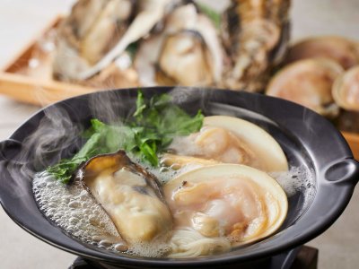 【特別会席】春（2026年3月～5月）焜炉 大粒蛤の春菜鍋と揖保乃糸