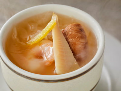 【季節の会席】春（2026年3月～5月）蓋物 ロワイヤル柚子塩ソース掛け