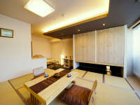 �y�R���Z�v�g���[���z�i�o�X�Ȃ��^���z�c�^�։��j