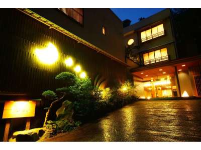 �����̉B��Ɓ@���̂������̊O��