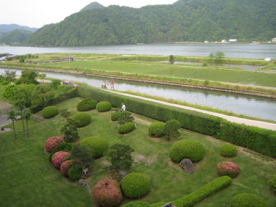 あさぎり荘　中庭