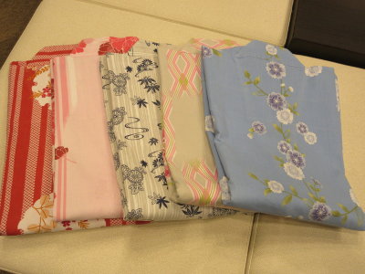 色浴衣イメージ