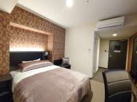 �v���~�A���V���O��