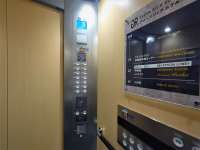 �G���x�[�^�\��