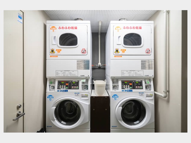 スーパーホテル神戸 コインランドリー
