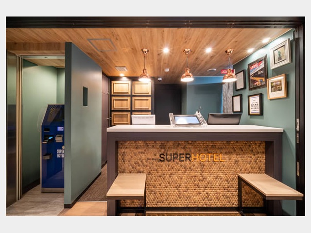 スーパーホテル神戸 ロビー