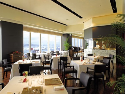 21Fレストラン「Kobe Grill」