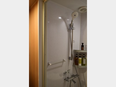 シャワーブース