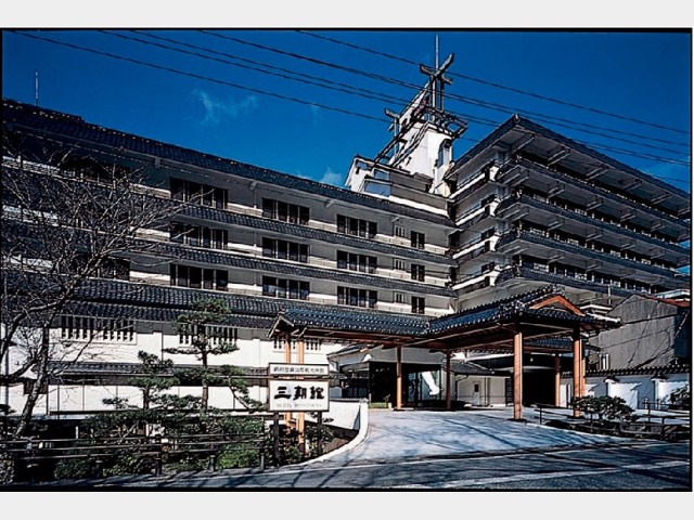三朝館 外観