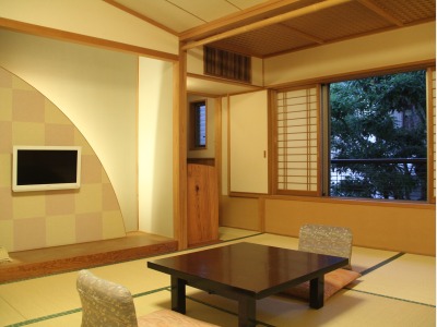 和風モダン8畳(ﾊﾞｽ無,ﾄｲﾚ付)2