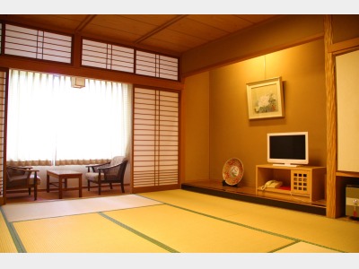 純和風客室8畳(ﾊﾞｽ,ﾄｲﾚ付)