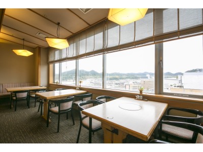 レストラン　銀坐