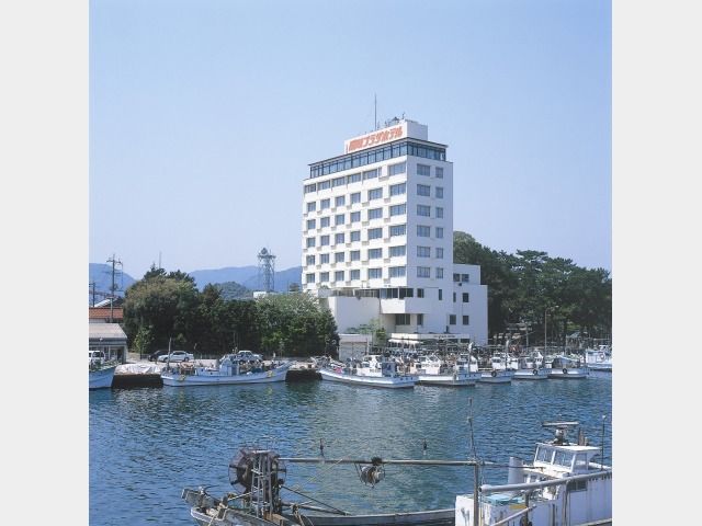 隠岐プラザホテル 外観