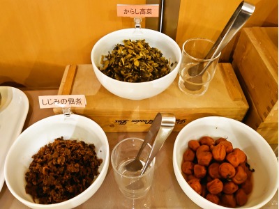 朝食バイキング