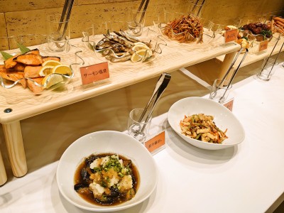 朝食バイキング