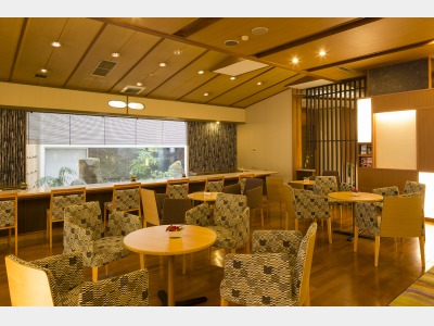 ティーラウンジ