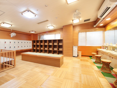 脱衣所：姫逃れの湯（姫方）