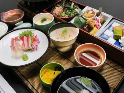 夕食：刺身定食