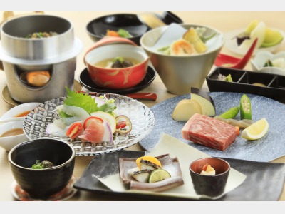 【スタンダード会席】地のものを取入れた創作会席（一例）