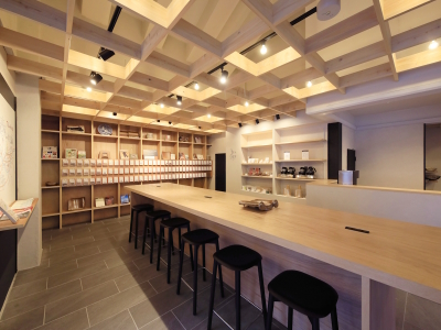 【ロビー】開放的なロビー（一例）