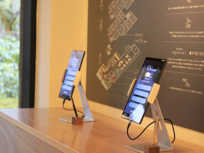 【ロビー】チェックインはタブレットでスマートに（一例）