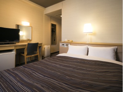 ◆セミダブルルーム◆13平米・ベッド幅140ｃｍ