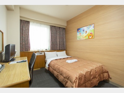 カップルルーム（セミダブルルーム）一例