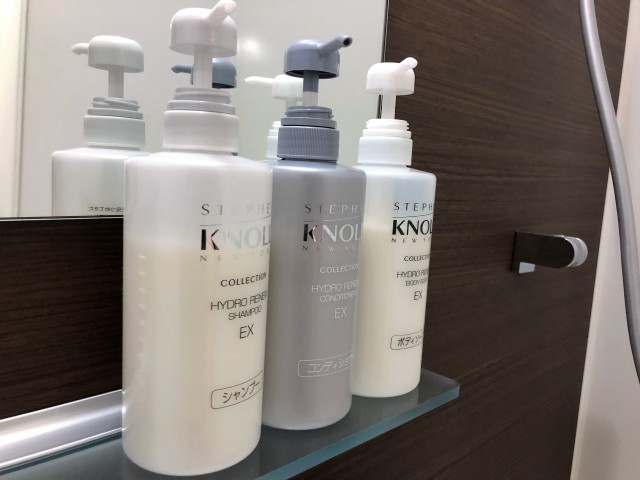 �V�����v�[���R���f�B�V���i�[�iKose�̏㎿�ȃX�e�B�[�u���m���j